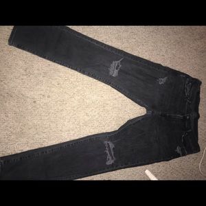 Abercrombie & Fitch Ripped Jeans